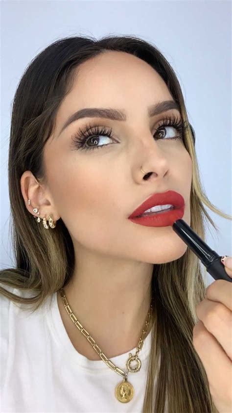 Muakkcom On Instagram Un Labial En Barra Cremoso E Indeleble