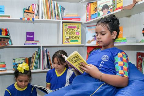 Informe Manaus Prefeitura Inaugura Mais Duas Casinhas De Livros Em