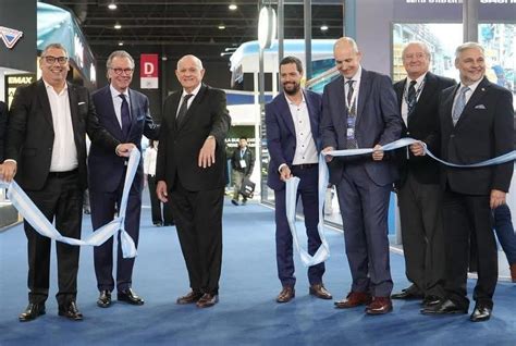 El presidente de FECOBA participó de la apertura de Automechanika