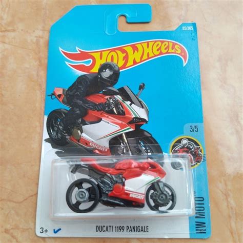 Jual Hot Wheels DUCATI 1199 PANIGALE Merah Shopee Indonesia