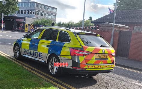 Psni Armoured Police Skoda Superb Fgz2712 Ni999 Flickr