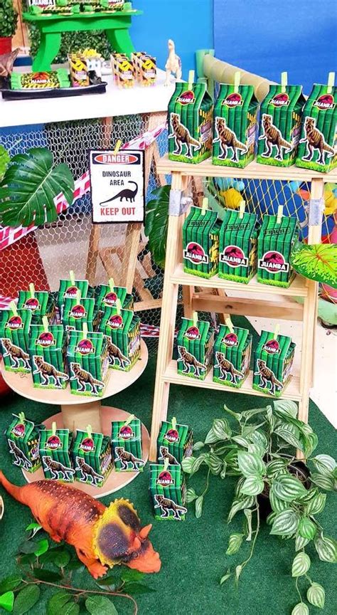 Jurassic Park Birthday Party Ideas Photo 1 Of 9 Birthday Party At Park Jurassic Park