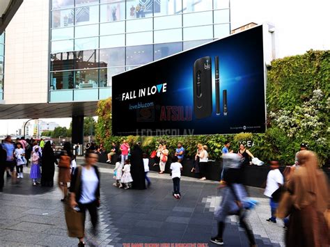 P5mm Outdoor LED Display For OOH Advertising Outdoor Full Color LED