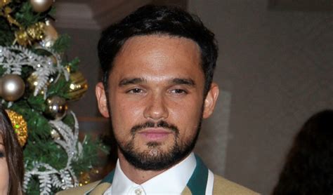 Gareth Gates Shows Off Sweet Daughter Entertainment Daily