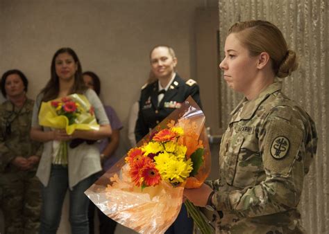 Wbamc Nurses Light The Way Article The United States Army