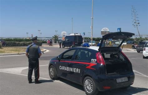 Fregene E Fiumicino Controlli Dei Carabineri Arresti E Denunce