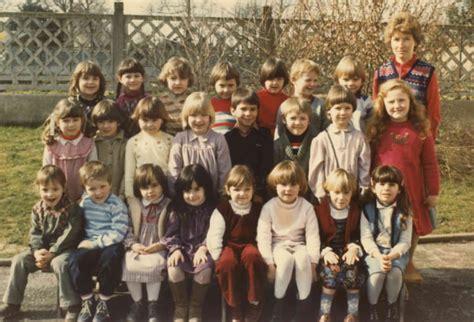 Photo De Classe Moyens Grands De Ecole Maternelle Louise Michele