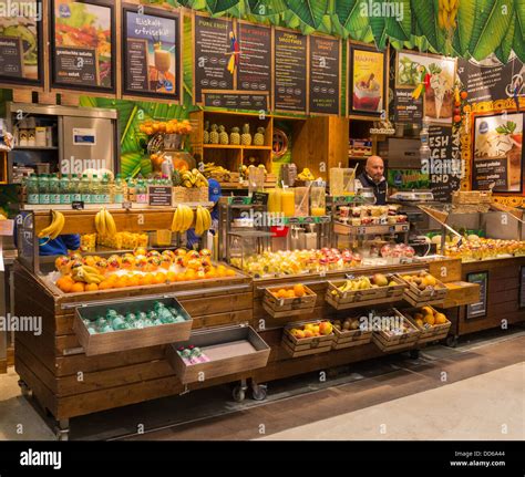 Bar à jus Banque de photographies et dimages à haute résolution Alamy