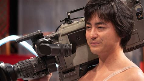 The Naked Director Sur Netflix Qui Est Toru Muranishi L Homme Qui A R Volutionn Le Porno