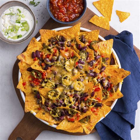 Berbackene Nachos Mit Zweierlei Dips Rezept Kaufland