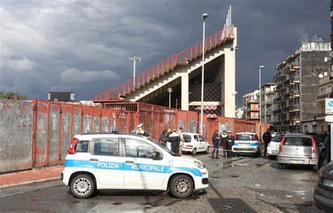 Drammatico Incidente A Reggio Calabria Uomo Muore In Strada Allo