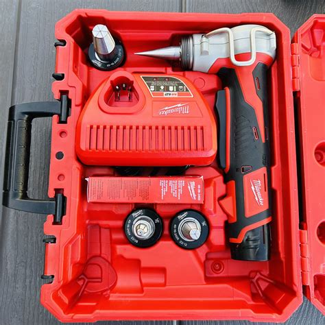 Milwaukee M Volt Lithium Ion Cordless Propex Expansion Tool Kit