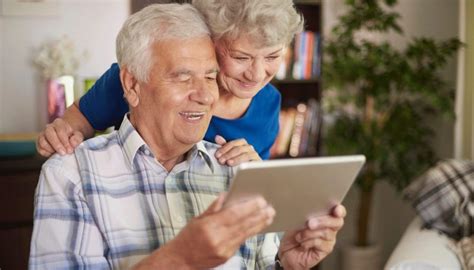 Tablets für Senioren 2025: So finden Sie das passende Gerät
