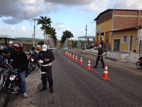 FOTOS CPRE intensifica em todo o RN fiscalização a condutores de