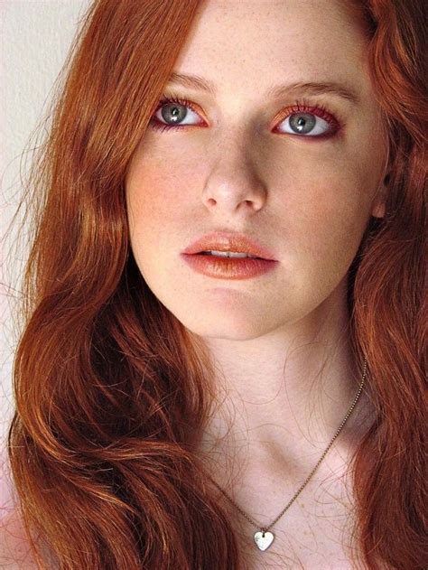 Pin By Bilgetin Ertan Sancaktaroglu On Hair Beautiful Red Hair Redhead Makeup Red Haired Beauty