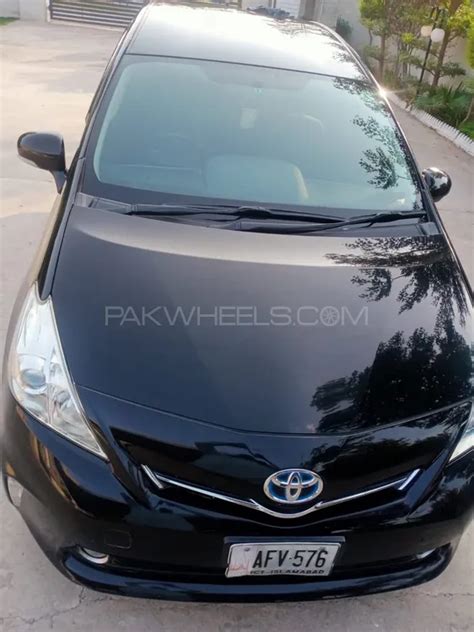 Toyota Prius Alpha G Touring For Sale In Rawalpindi Pakwheels