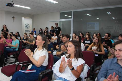 Hospital Azambuja recebe primeira turma do Internato Médico do Curso de