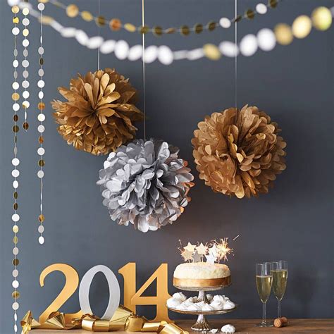 25 DIY Coolest NYE Ideas (New Year Eve Projects) - Craftionary ...