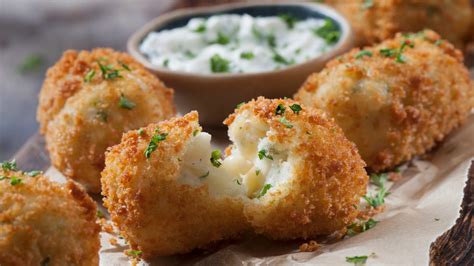 Croquetas de papa con puré instantáneo un truco fácil y rápido