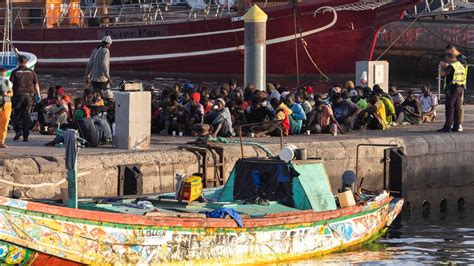 Llegan A Canarias Más De 800 Migrantes En Un Solo Día Onda Cero Radio