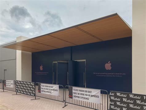 New Old Orchard Apple Store arriving September 28 in Skokie, Illinois ...