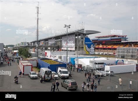 Back Of The Pits Area And Grandstand At The 24 Heures Du Mans Test Day