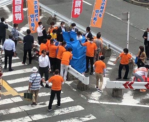 日本前首相安倍晉三演說中疑遭槍擊 胸部中彈送醫 桃園電子報 Line Today