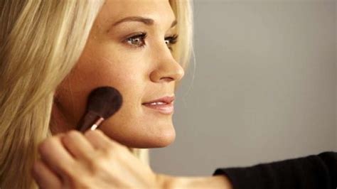 Makeup makes Carrie Underwood feel better – India TV