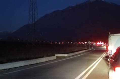 Incidente Sulla Statale Sei Persone Coinvolte Traffico In Tilt