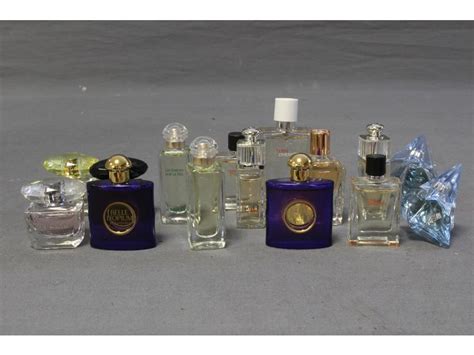 COLLECTION D ENVIRON 110 Flacons De Parfum Miniatures