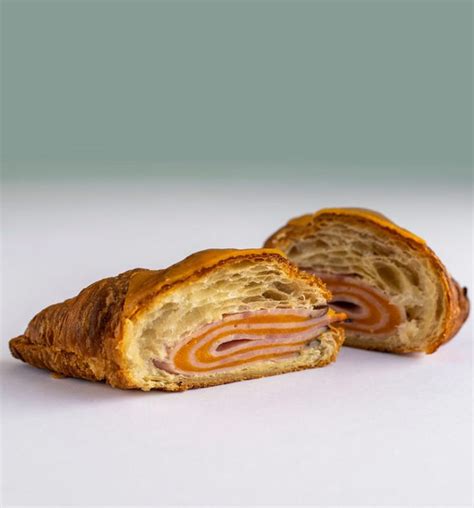 Ham and cheese croissants - castlebakery