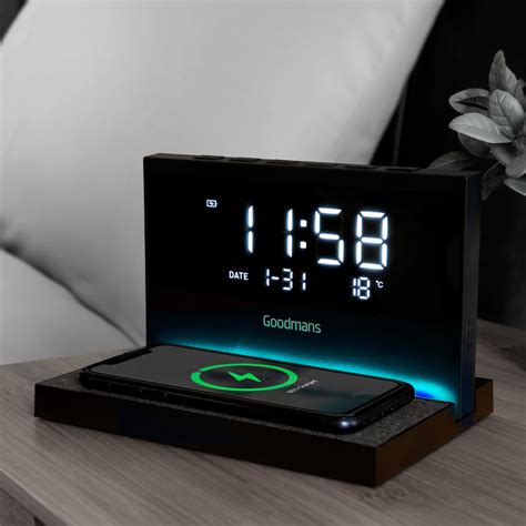 Goodmans Alarm Clock With QI Wireless Charging Electricals B M