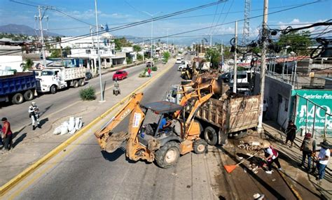 Retiran 52 Mil Toneladas De Escombro Y Desechos En Acapulco