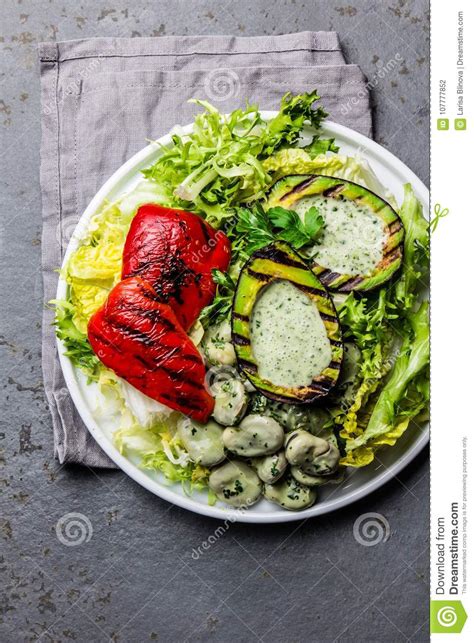 Vegetarian Lettuce Beans Salad With Grilled Avocado And Bell Pepper