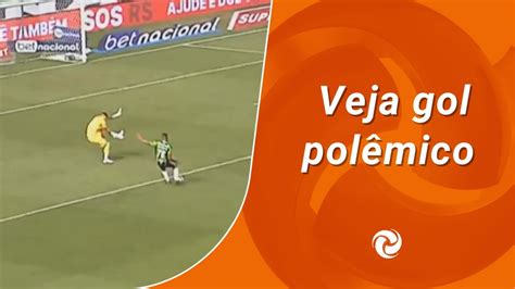 Gol polêmico marca vitória do América YouTube