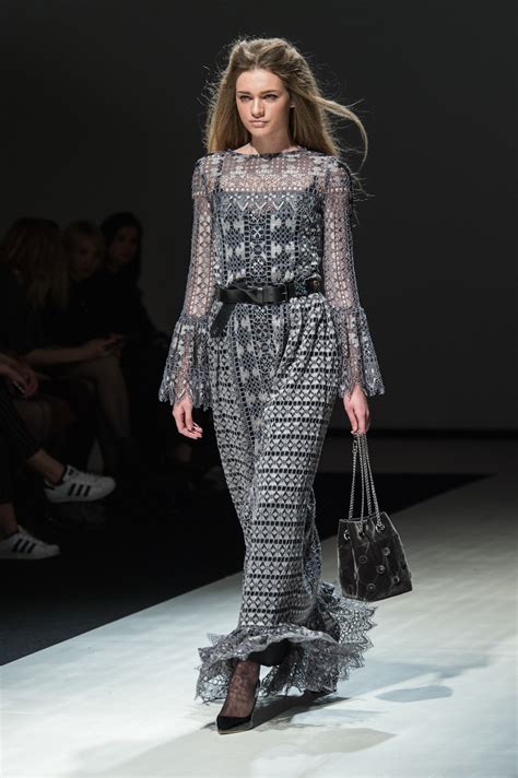 KATYA KATYA SHEUHRINA – Fall Winter 2017/18 | FASHION INSIDER MAGAZINE