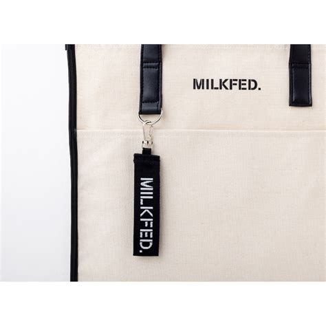 Milkfed Tote Bag And Logo Strap Book Special Package Ver 商品カテゴリ一覧 宝島社公式商品 宝島チャンネル