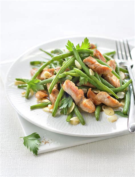 Wok De Haricots Verts Aux Lanieres De Dinde Et Amandes Green Bean