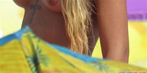 GORGEOUS Topless Amateur Horny Topless Teen Voyeur Video Tnaflix