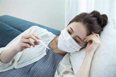 「発熱」は何度から？熱が出る原因・熱が出た際の対処法について 健康情報コラム