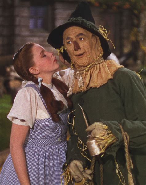 Dorothy Whispering To Scarecrow The Wizard Of Oz Wizard Of Oz Pinterest Scarecrows