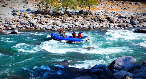 River Rafting in Manali | Price, Time & Booking