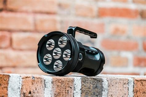 Comment Choisir Une Lampe Torche Led Assault