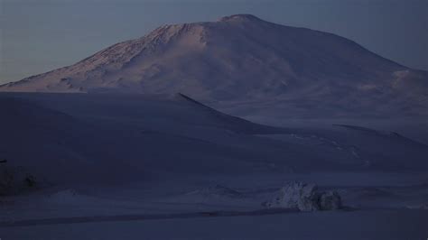 The Antarctic Report On Twitter Mt Erebus 3794m After Sunset