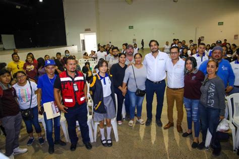 Entregan Mil Becas Benito Ju Rez En Reynosa Administraci N