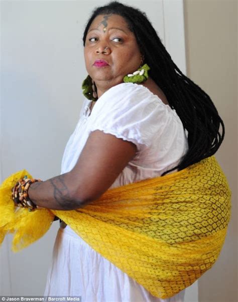 Asha Mandela Sets World Record For Longest Dreadlocks ~ Osa's eye ...