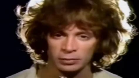 Muere Eric Carmen a los 74 años líder de los Raspberries y cantante de