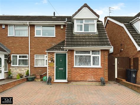 3 Bed Semi Detached House For Sale In Avondale Close Kingswinford Dy6