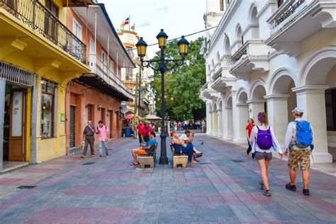 Tour En Bicicleta Por La Ciudad Colonial De Santo Domingo