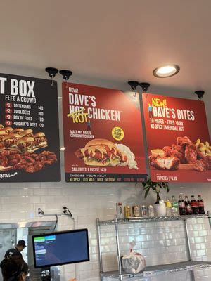 DAVES HOT CHICKEN Updated October 2025 61 Photos 40 Reviews 1545 E Belt Line Rd